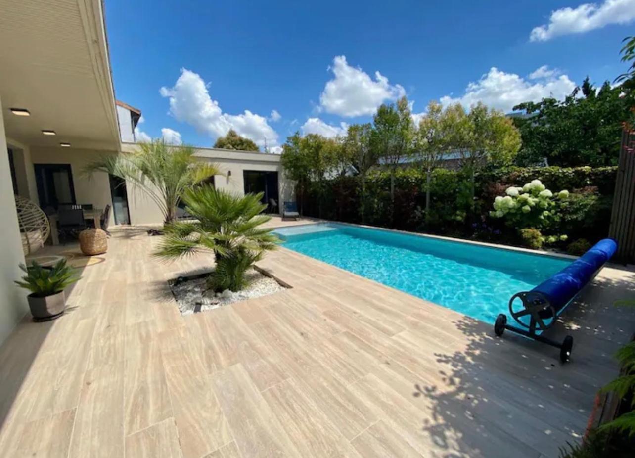 Maison D Architecte Bruges/Piscine Chauffee/Tram D Bagian luar foto